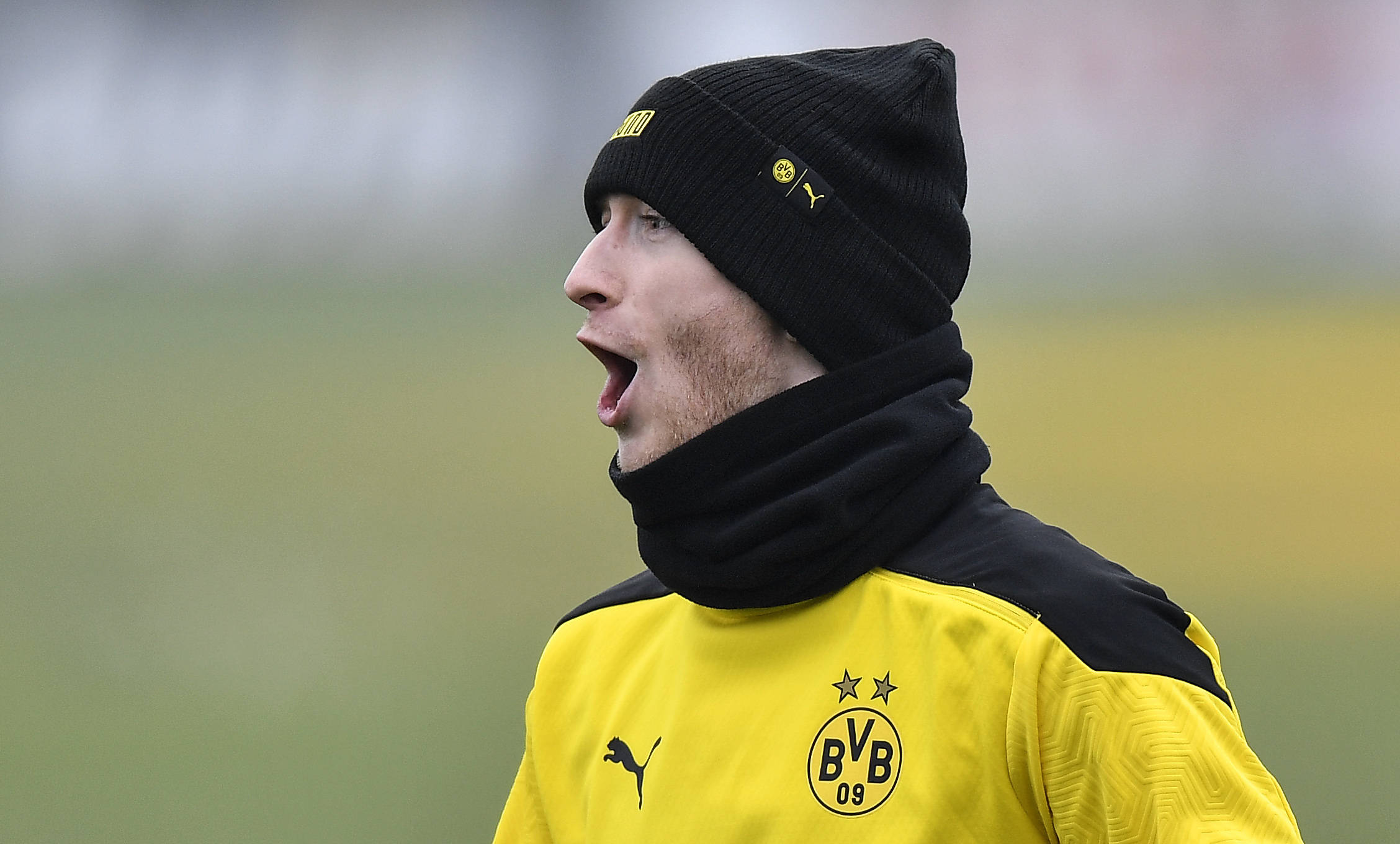 关于转折点！多特蒙德单刀错失，欧冠赛前攻防权衡，球迷炸锅，心理建设被强调的信息