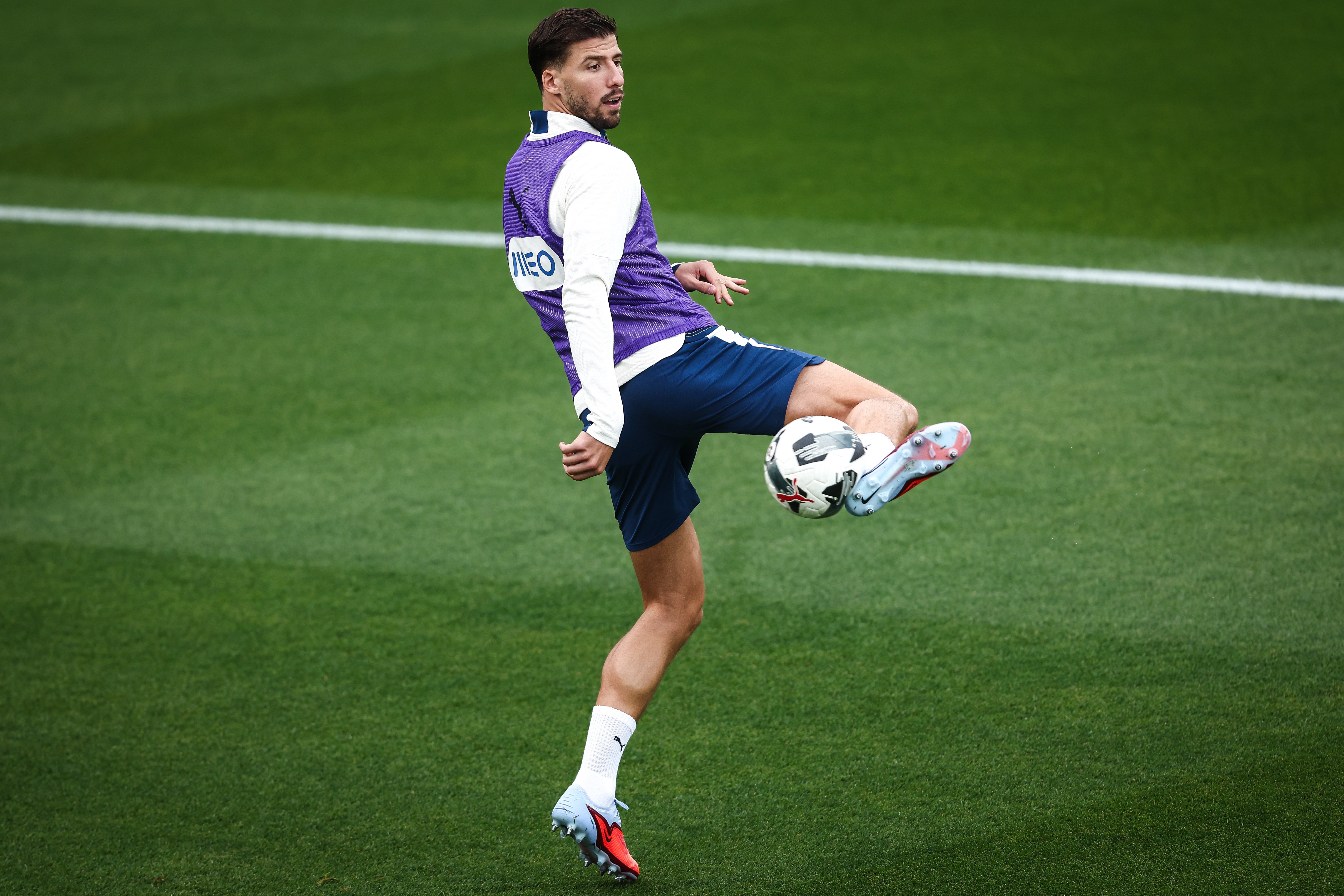 九游体育-里程碑夜葡萄牙体育临场应变，国王杯关键时刻刷纪录，话题不断，数据趋势出现新变化的简单介绍